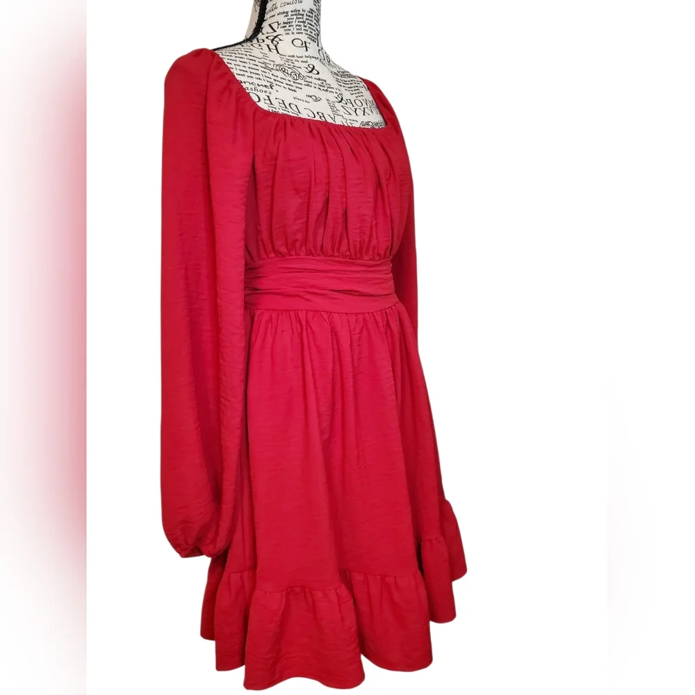 Elegant Red Women's Midi Dress.  Puffed Sleeves   Size S - Picture 3 of 7
